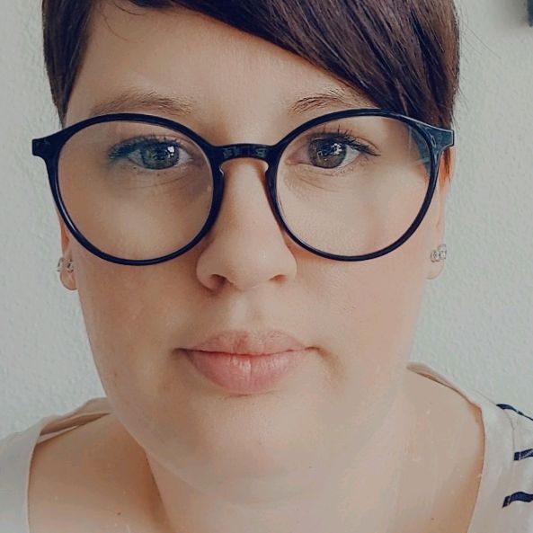 nikicastark1987