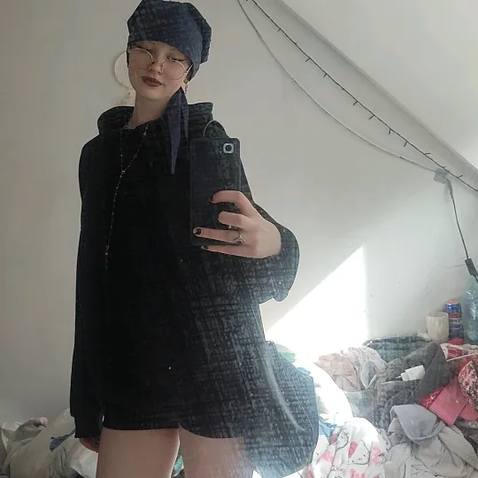 .bald.woman
