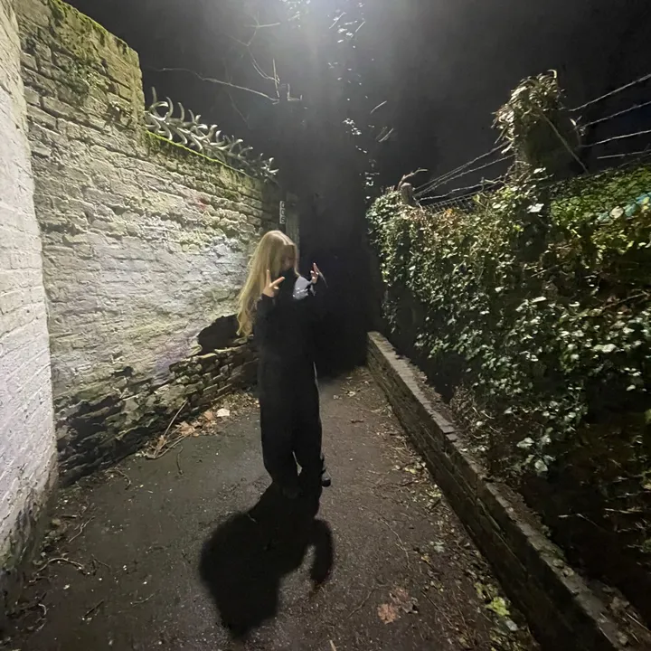 lilyhspam.privpriv