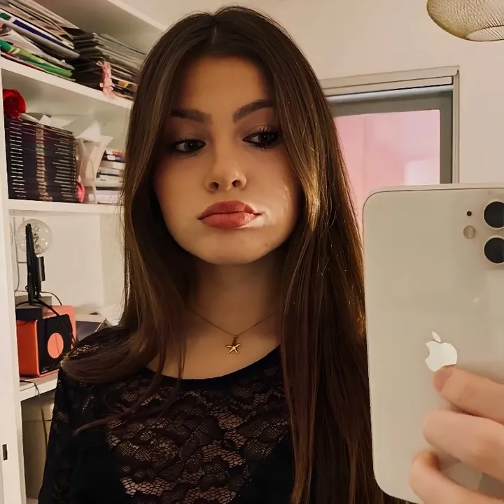 romyy2899