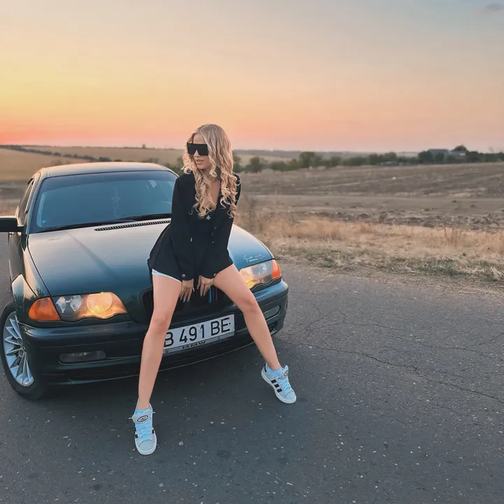 dora_loginova