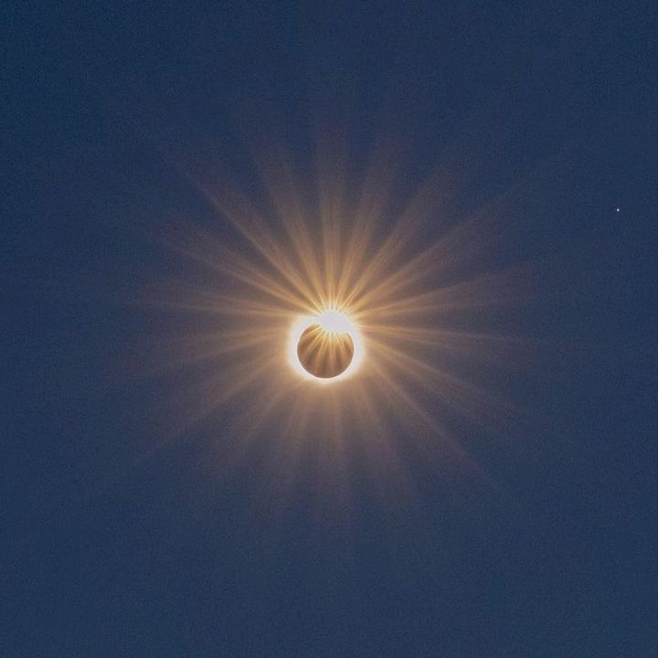 el_sol_de_media_noche
