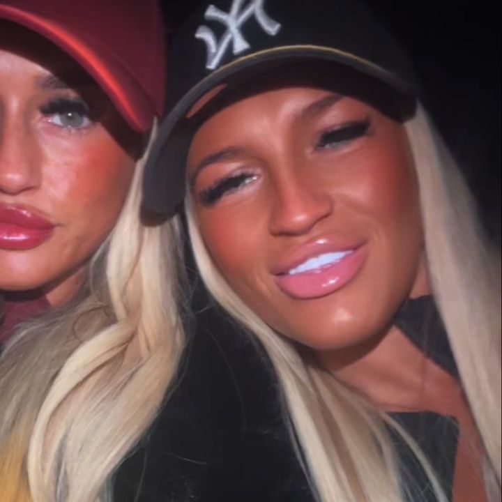 hrglowellie