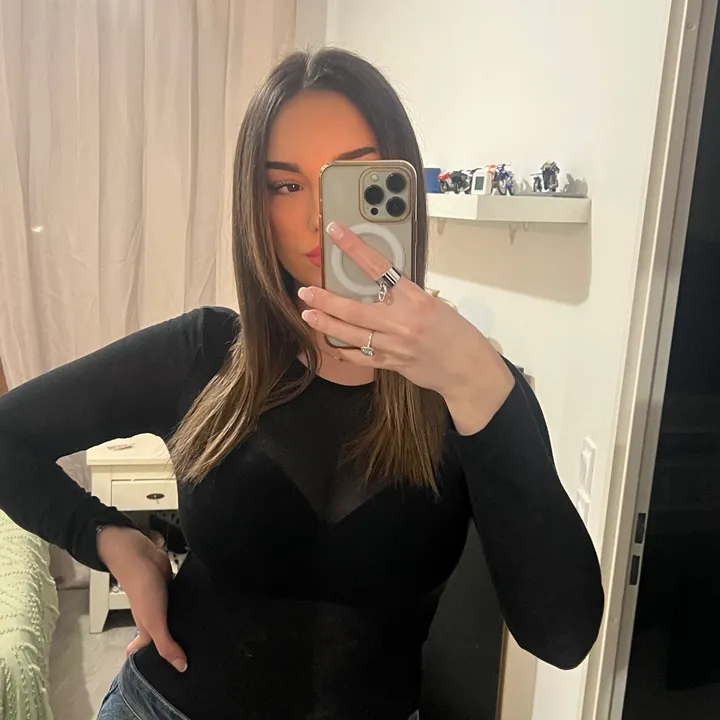 manon_vlt__