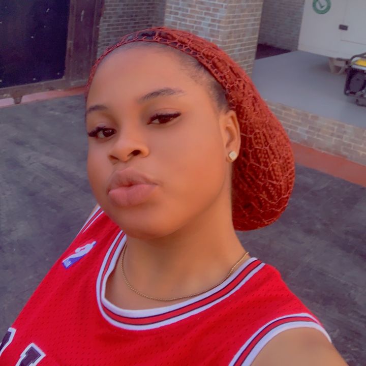 suzzy8295