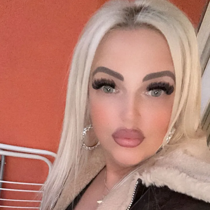 estelleclaudia4