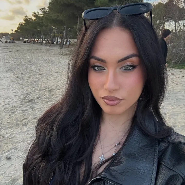 claudiabelloo