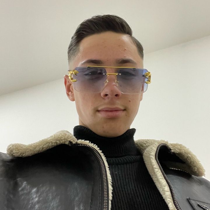 ronild_shani_01