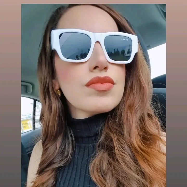 lizzielozano8