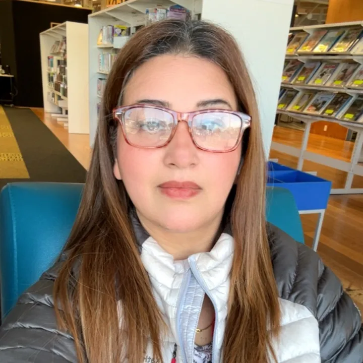 httpsyoutube.comunique22