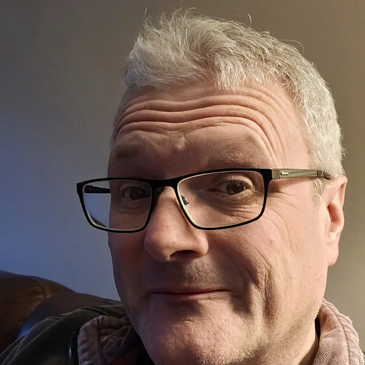 simonh372