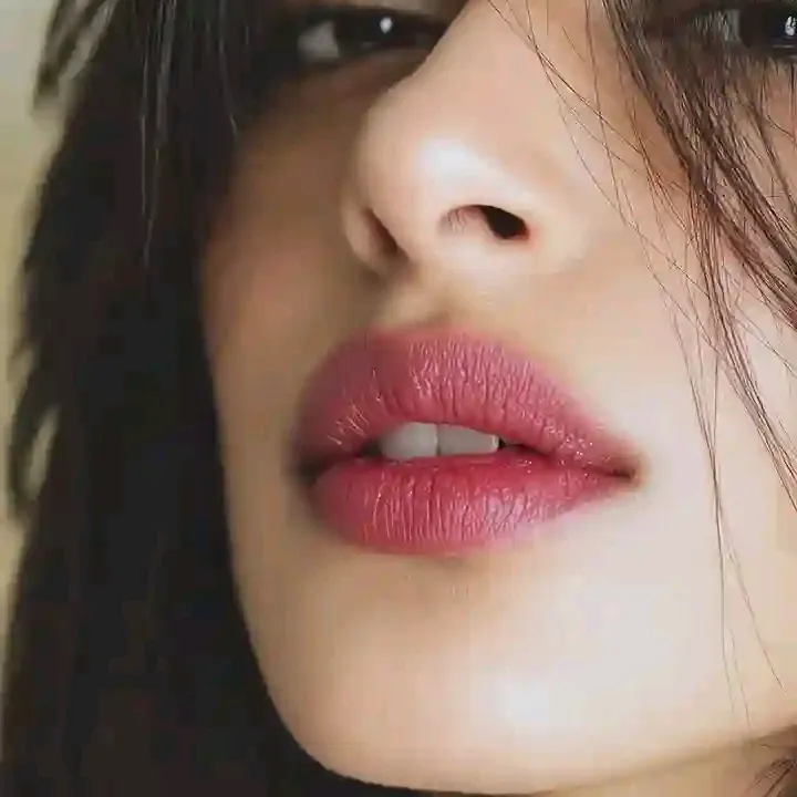 mixed.girl8