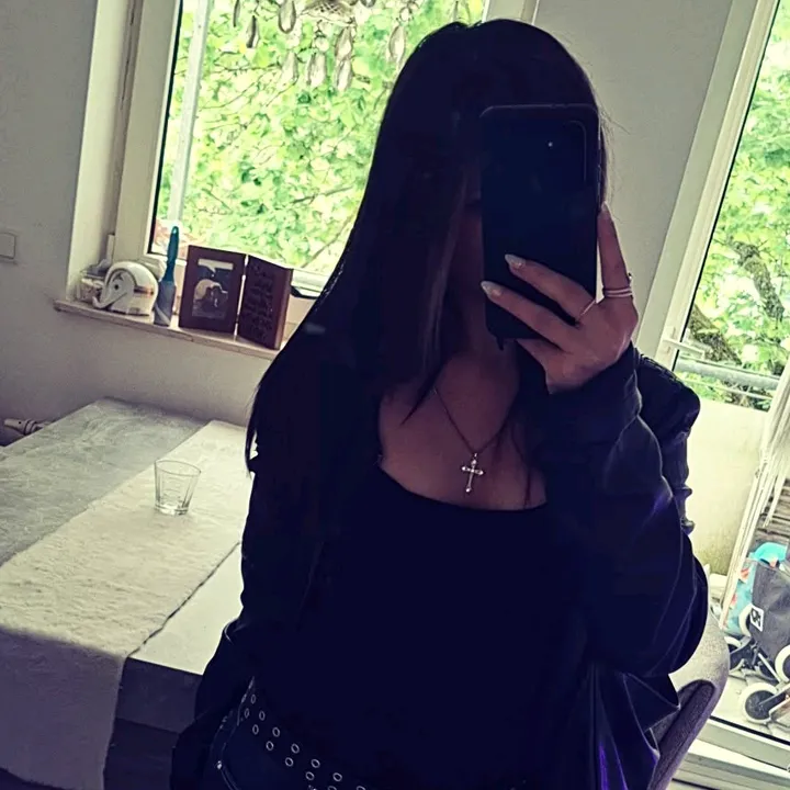 1._.the._.girl._.6