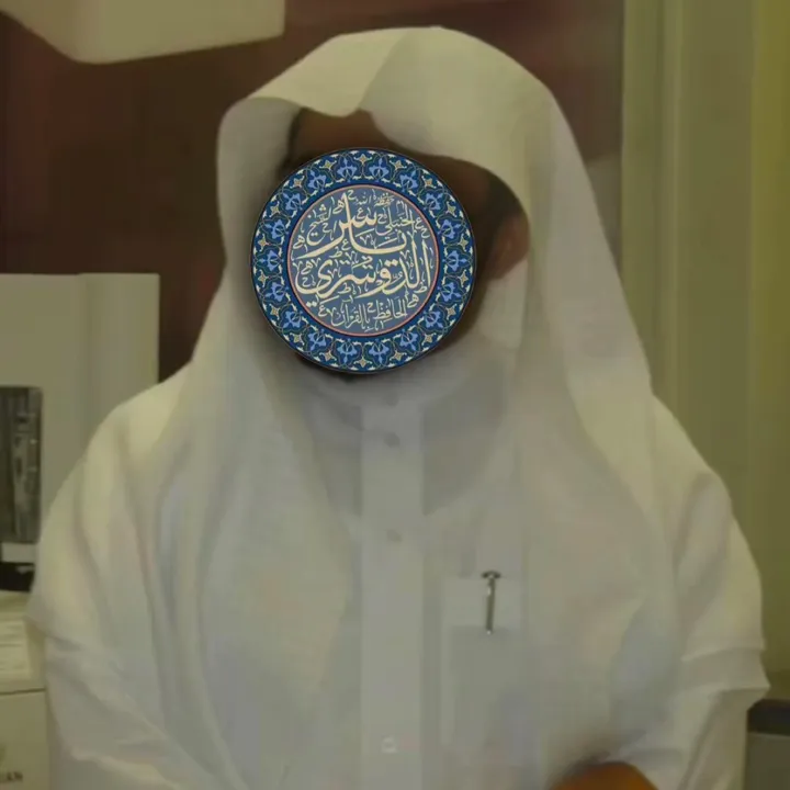 akh_ali01