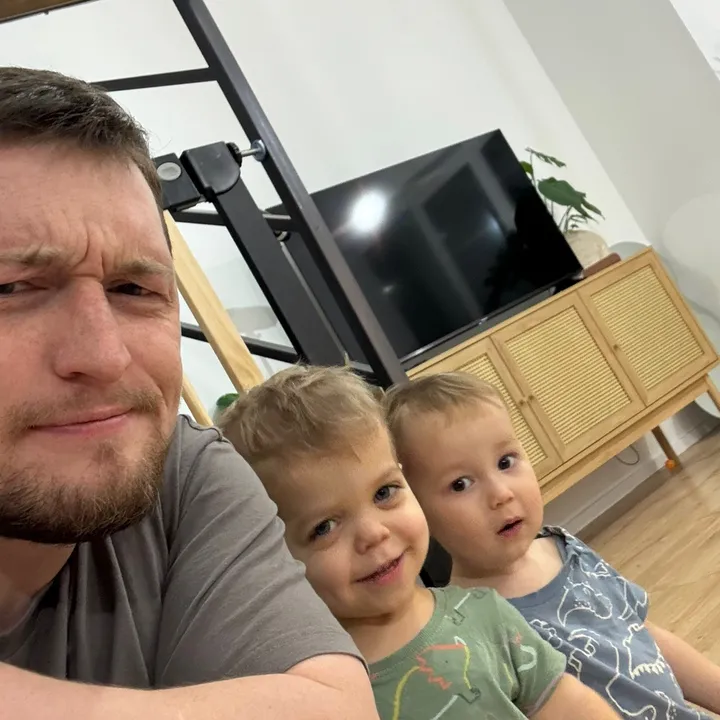 @familydailyblog