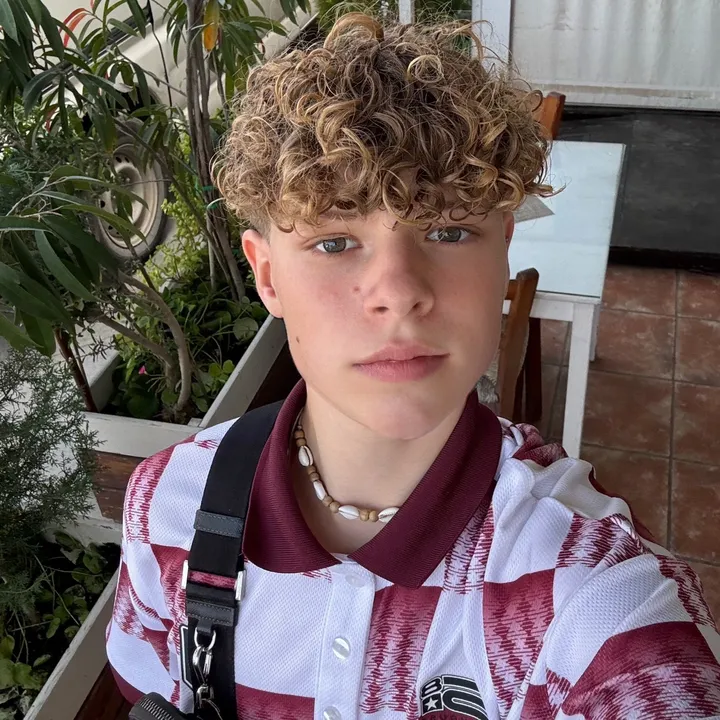 luisxwaveeee