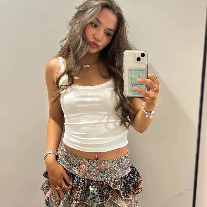 @lucyblessing7