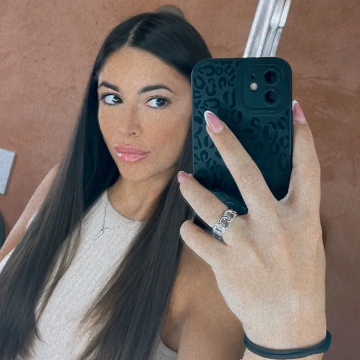 _dotolilucia_