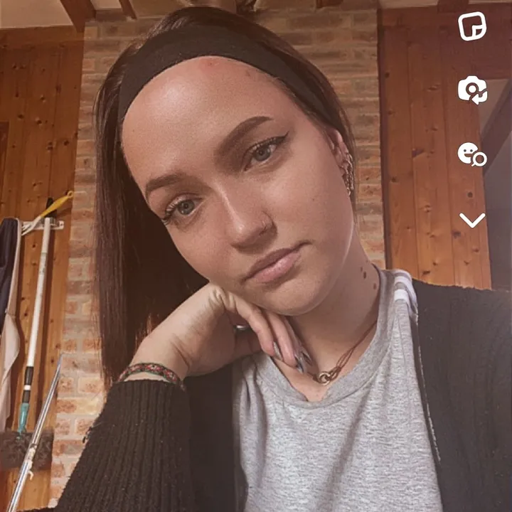 chloécollette58