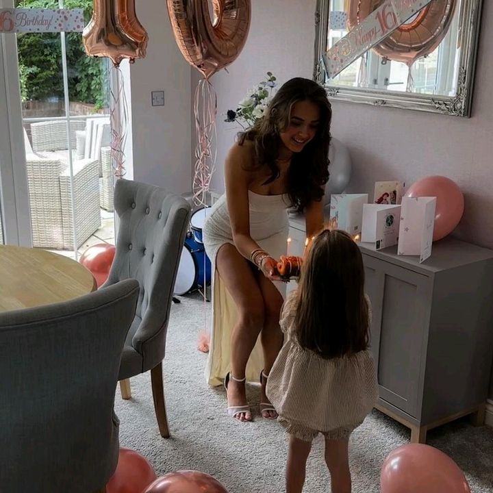 tallulah.fanpage.78.x