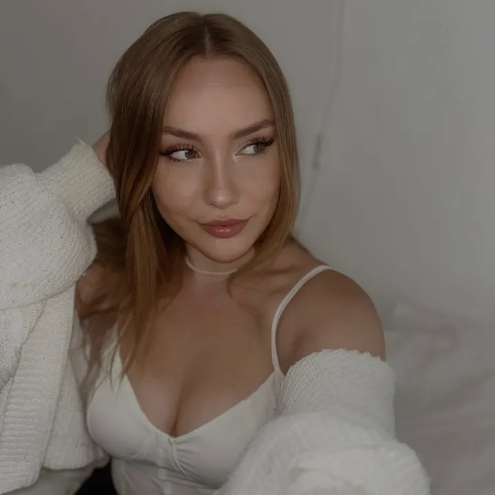 emilyyvnl
