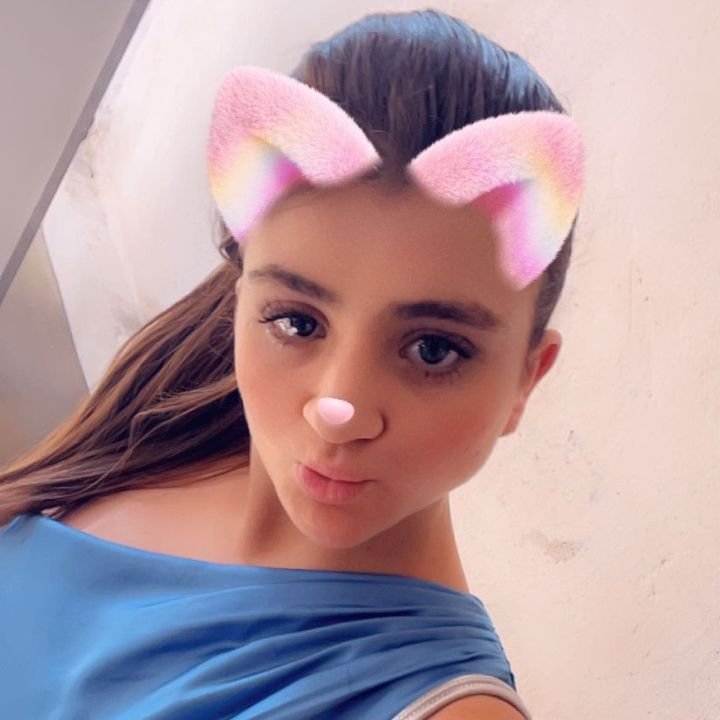bezerzis.christin4
