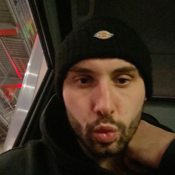 @hugotrouillon