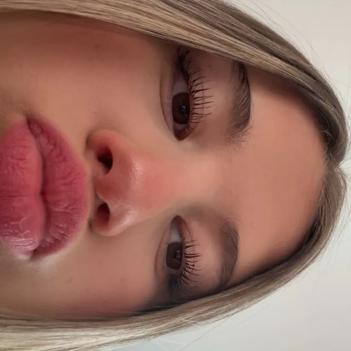 @aleynamovezz