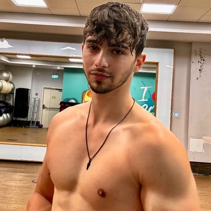 gaydarren4