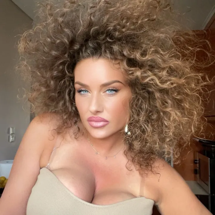 _.elizabethp
