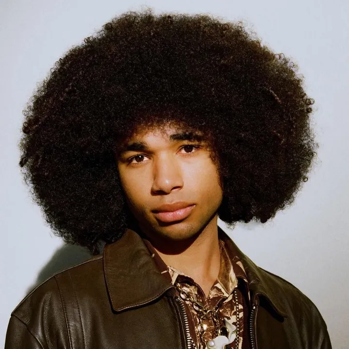 noelgoescrazy