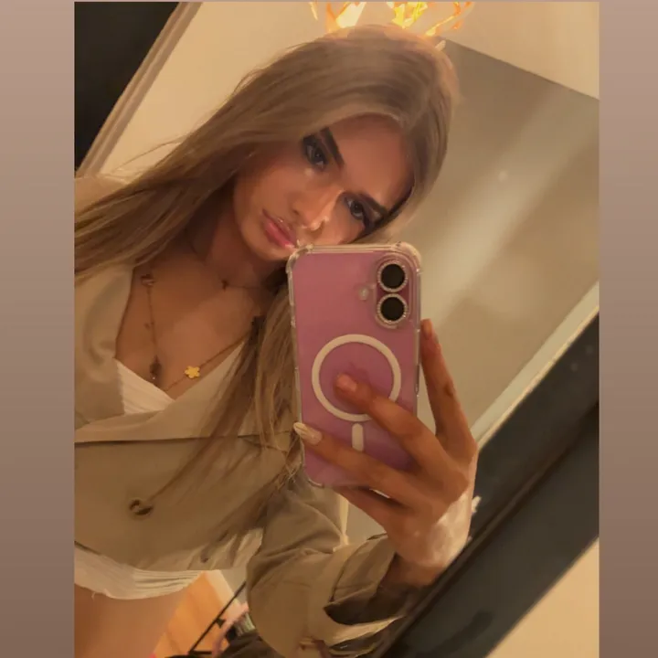 @fleur.karel