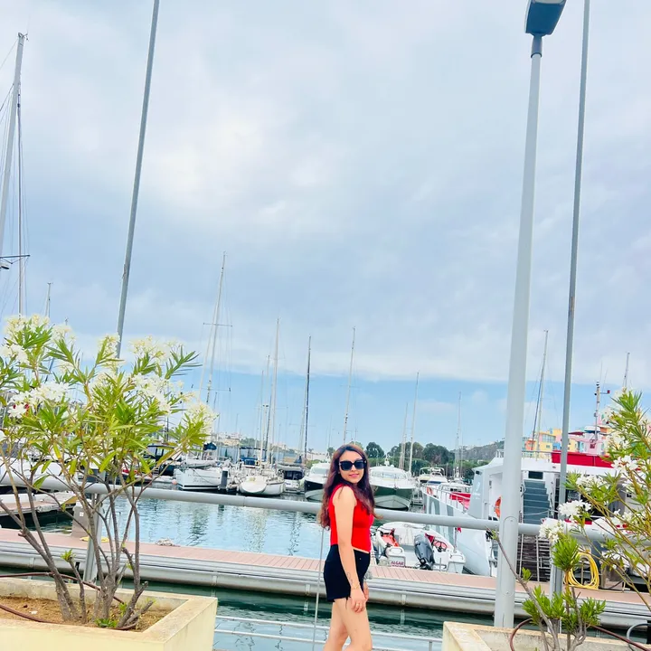 mo_nikapandey96