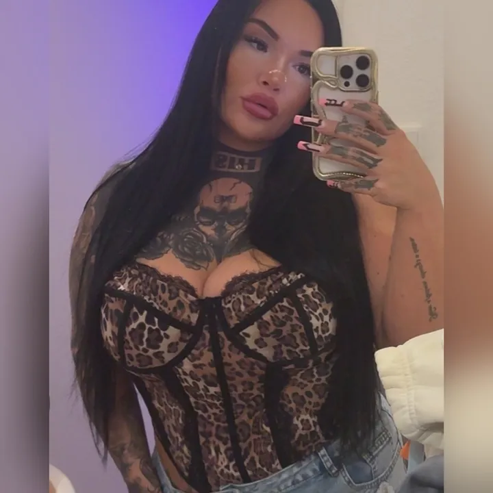 _melinacurvesss_