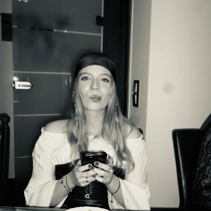 nina.well