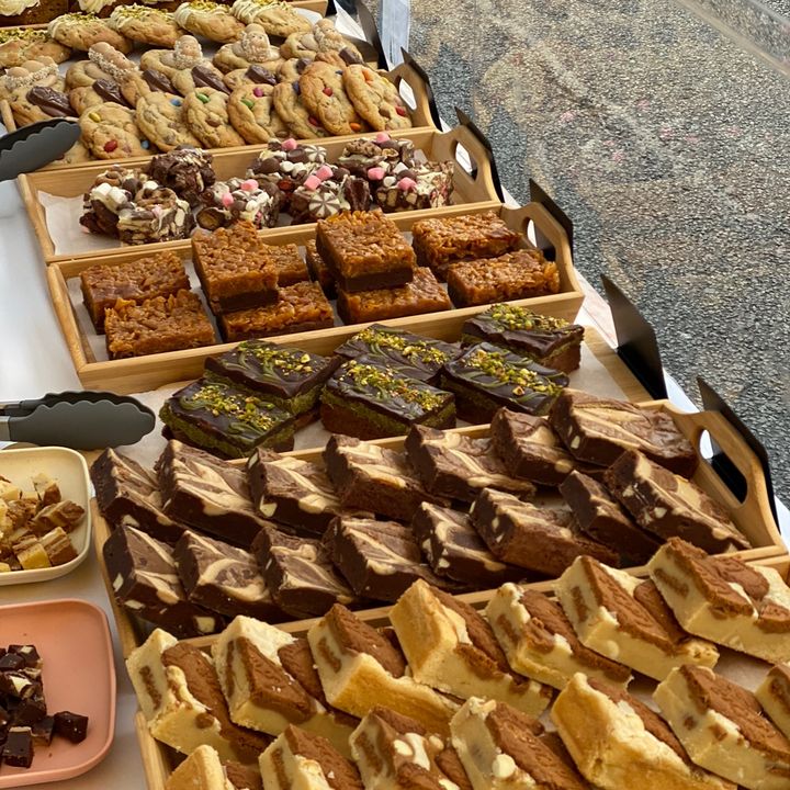 @crumbsandbrownies