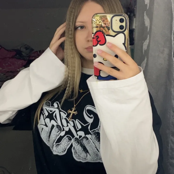 ilonvxsrr