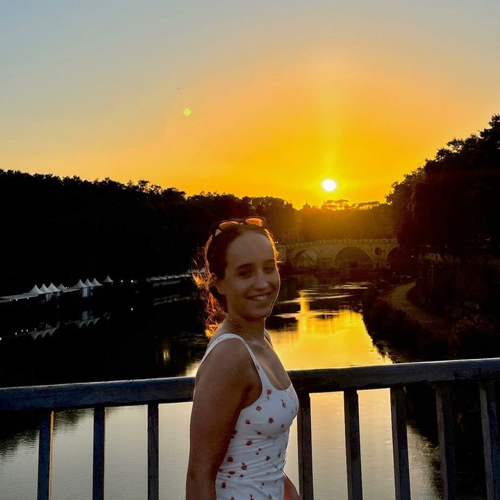 @erintraveldiaries