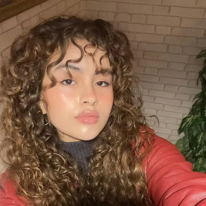 @mouniahoummani