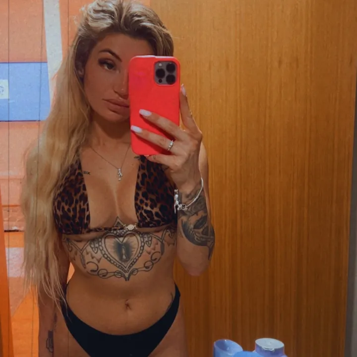 rosieangelinasamuel