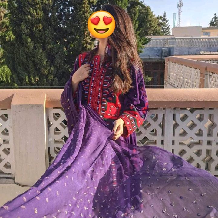 naheedazubairkhan