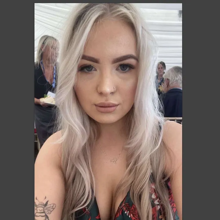 elliegault1