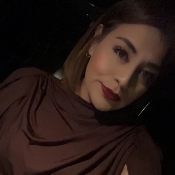 jazminvalenzuela75