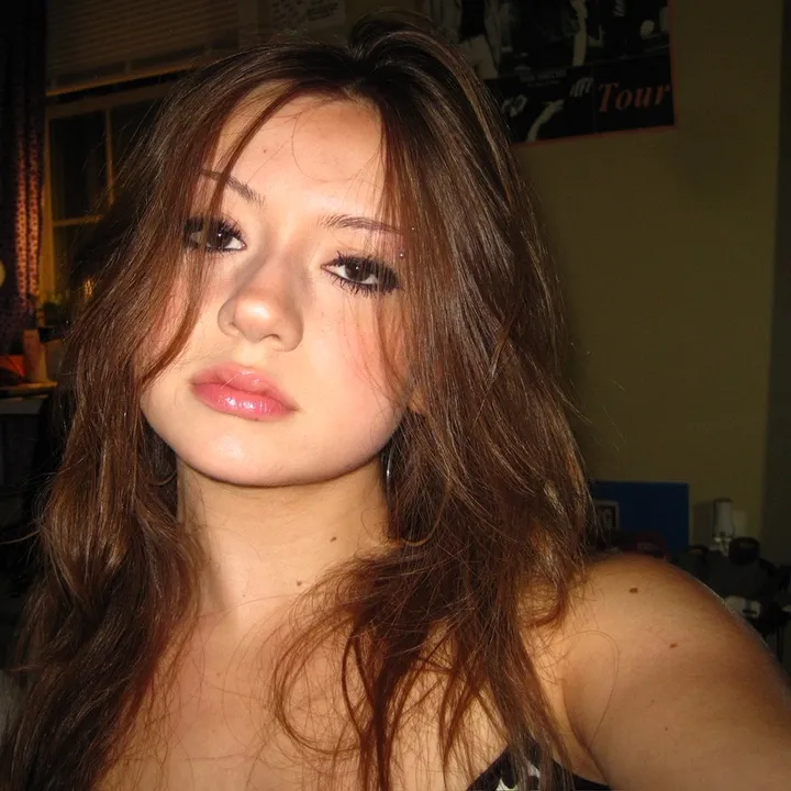 ava_hartman