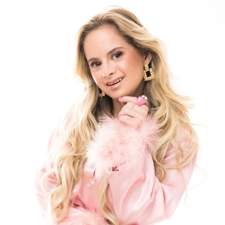 sofiajirau