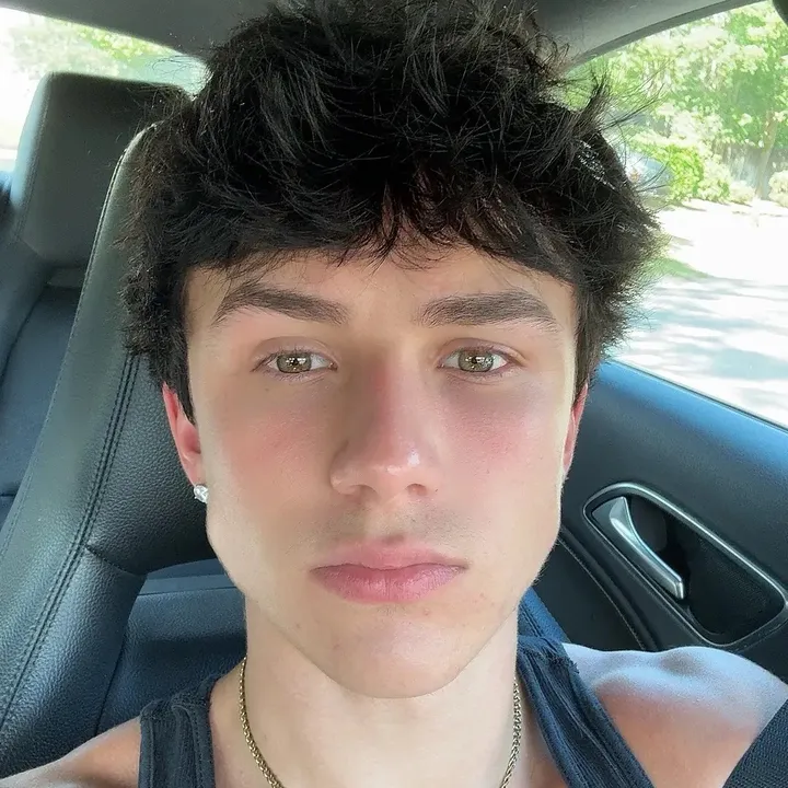 @dylanliftzs_