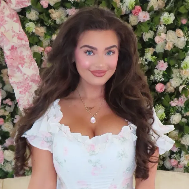ellieraineglancy