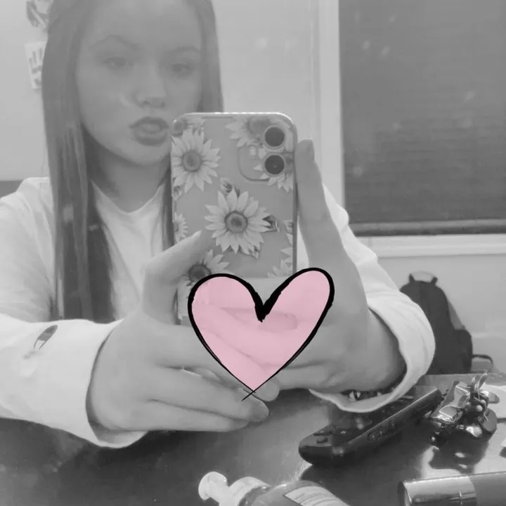 heluvscourtney22