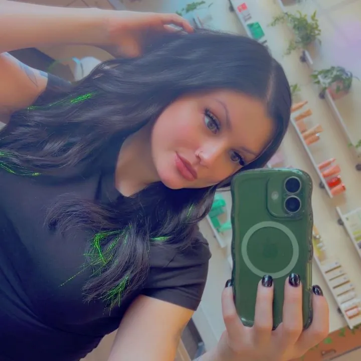 nessabatterbee