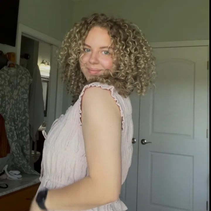 adelynolivia18